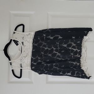 Karen Kane Lace Top.